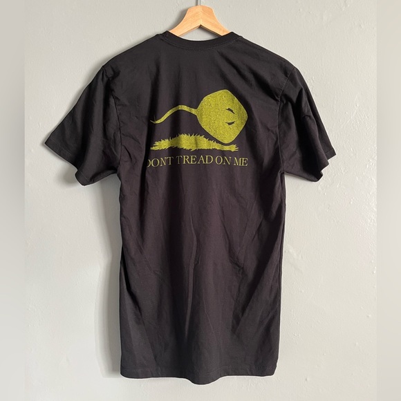 Other - Urt Urt T-shirt